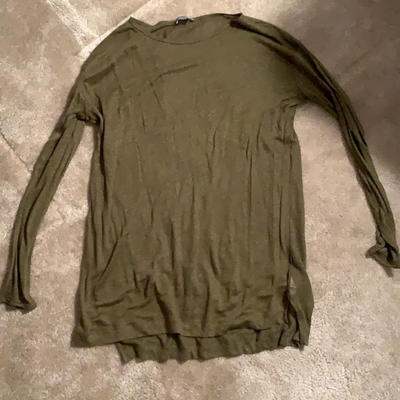 Green Vince thin tunic from Fred Segal - Picture 1 of 3
